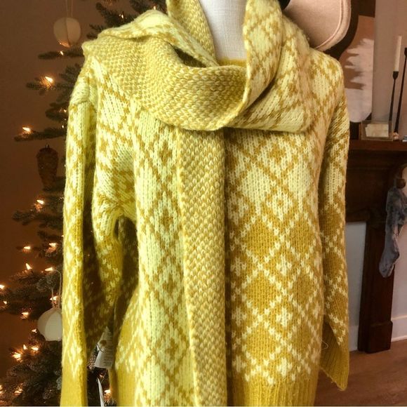 Anthro Set Maeve Sigfried Sweater and Scarf - Picture 6 of 12